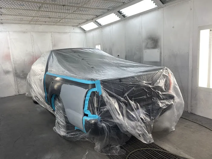 BIRMINGHAM COLLISION SHOP 5