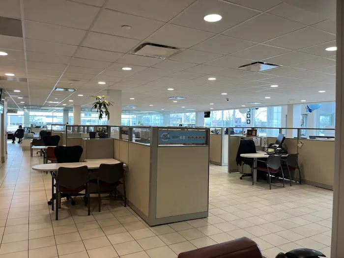 Suburban Toyota of Troy Service Center 3