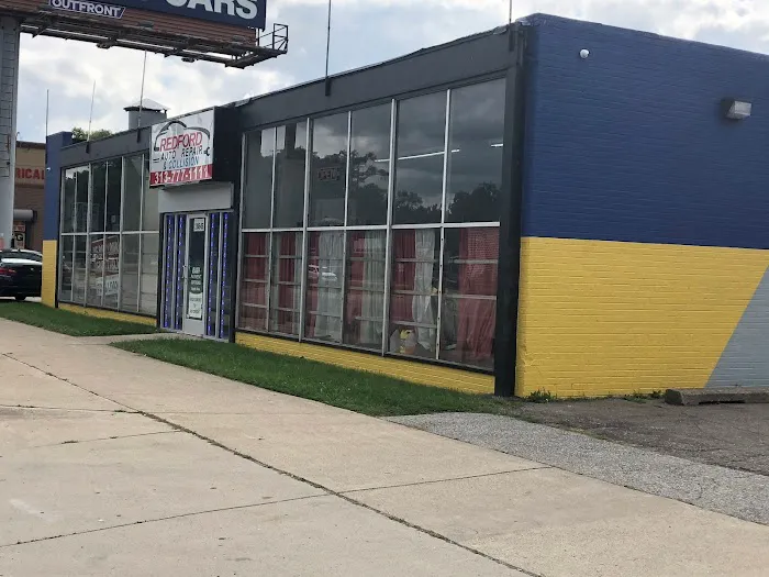 Redford Auto Repair and Collision 4