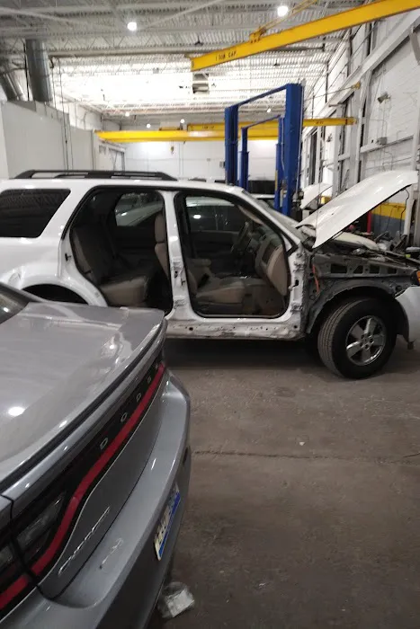 United Auto & Collision 7