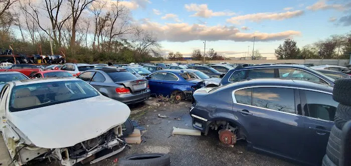 Advanced Auto Recyclers 8