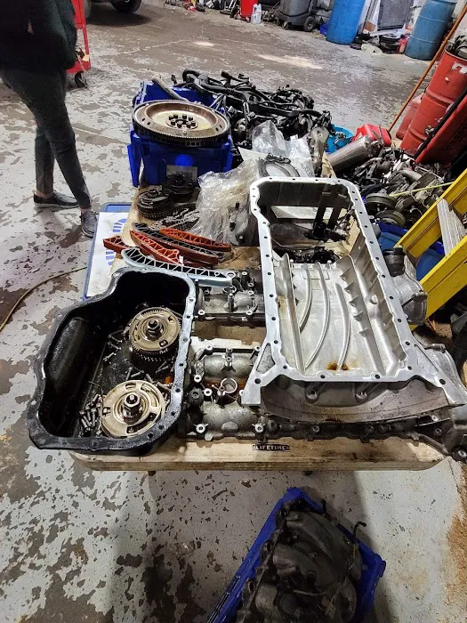 Advanced Auto Recyclers 1