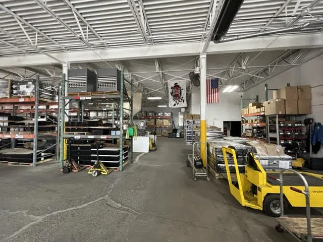 Complete Battery Source 6