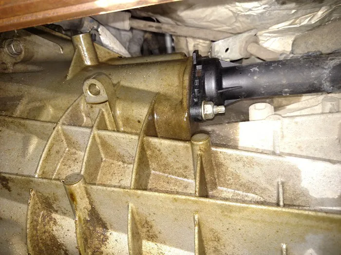 Pennzoil 10 min oil change 4