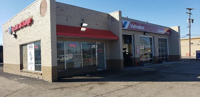 Valvoline Instant Oil Change 3