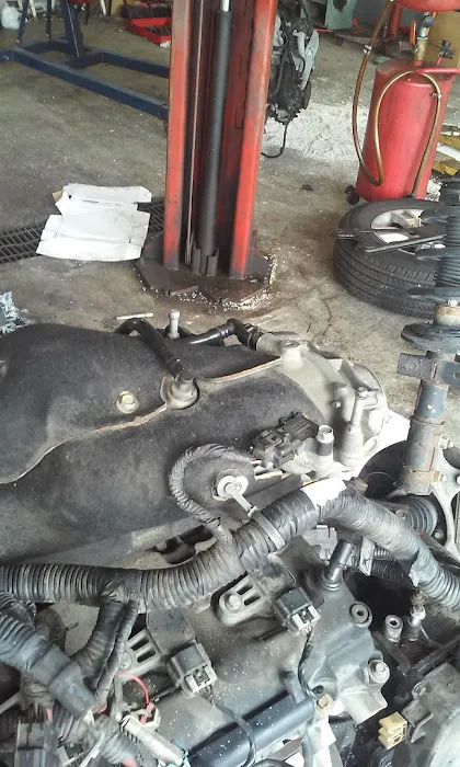 Redford Auto Tech 4