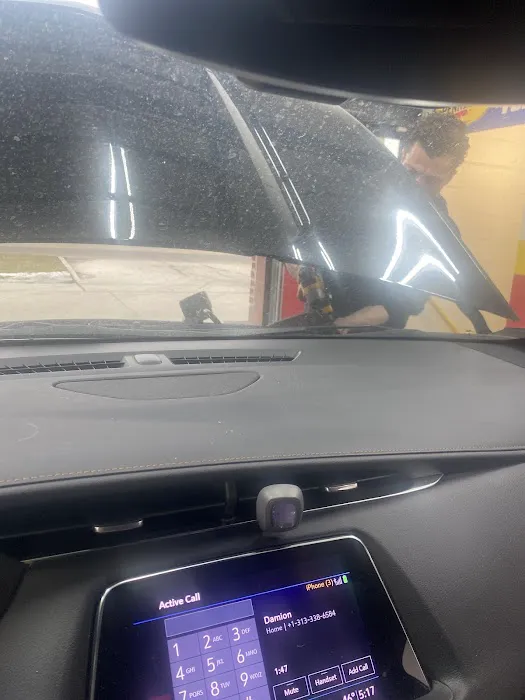 Redford Auto 10 Min Oil Change & Car Wash 8