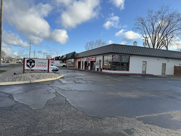 The Detroit Garage 4