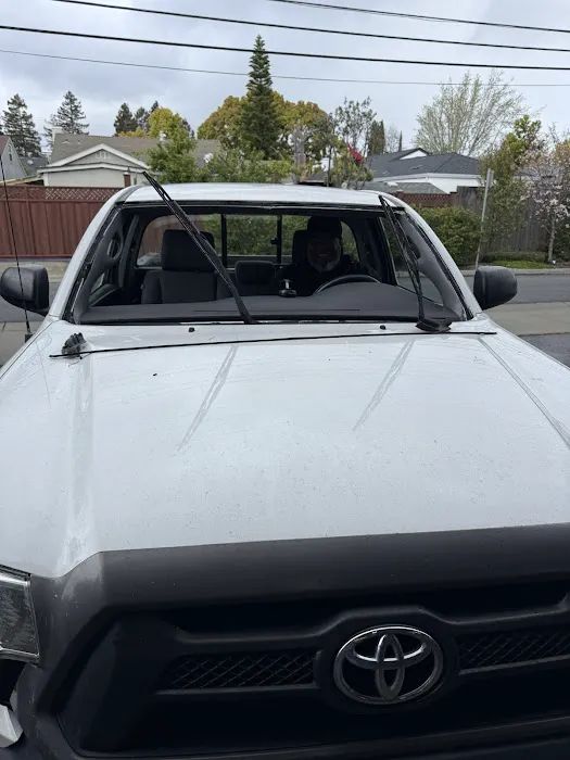 Peninsula Auto Glass 2