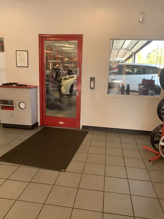 America's Tire 1