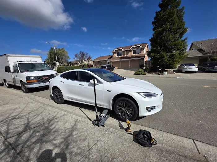 Bay Area Mobile Tire Service (Fuel Delivery, Jump Start Service) 8