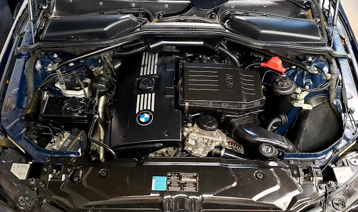 Euro Autohaus 2 U 2