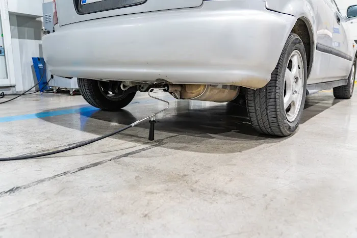 C&D Automotive 0