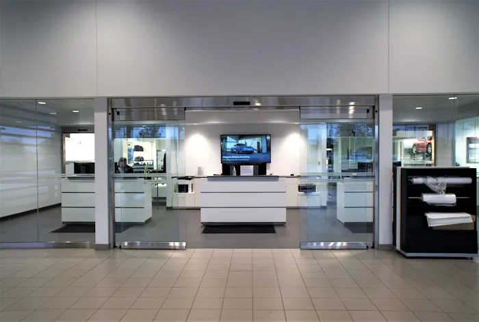 Porsche St. Paul Service Department 4