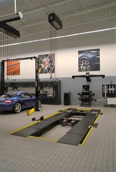 Porsche St. Paul Service Department 7