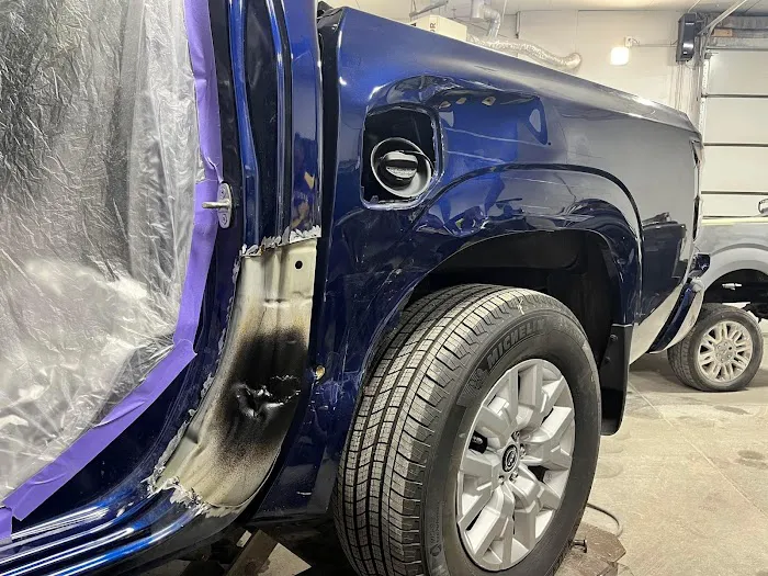 Camello's Auto Body 1
