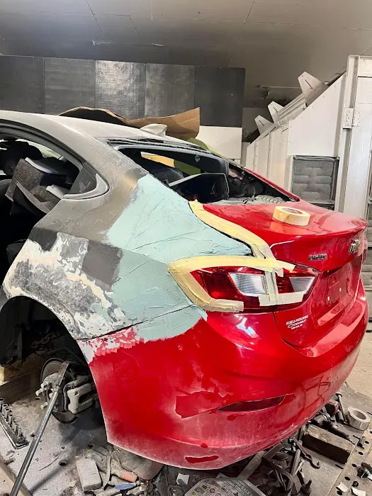 Camello's Auto Body 2