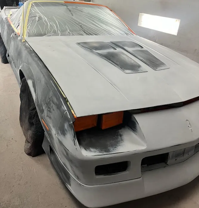 Camello's Auto Body 8
