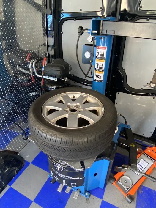 Mobile tire rescue 0