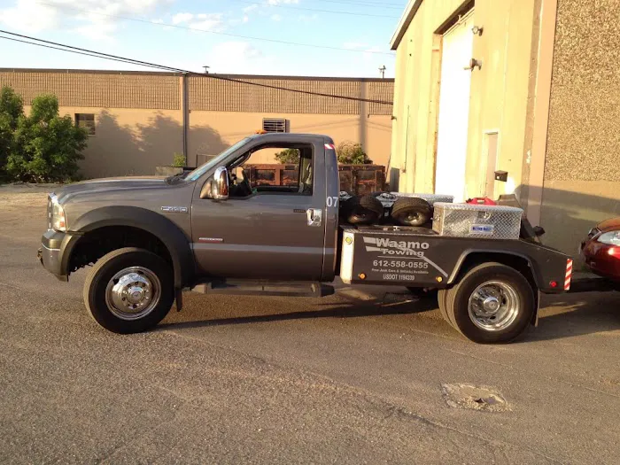 Waamo Towing / Auto Repair Services 7