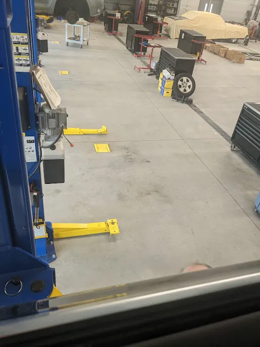 Raider Auto Shop 2