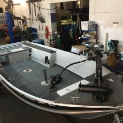 Roseville Auto & Marine ico