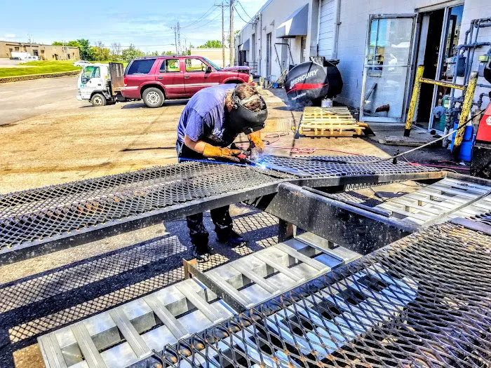 Roseville Auto & Marine 7