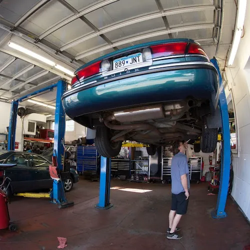 Signal Garage Auto Care 4