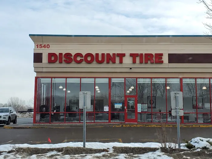 Discount Tire 0