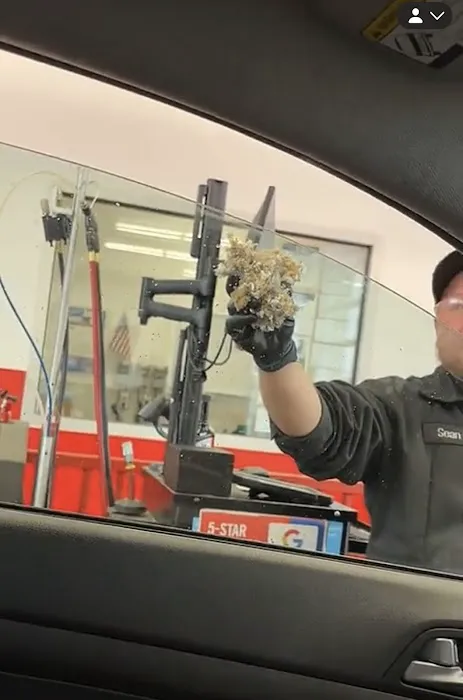 Valvoline Instant Oil Change 2