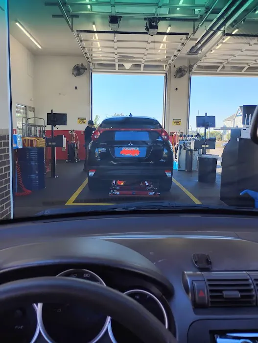 Valvoline Instant Oil Change 1