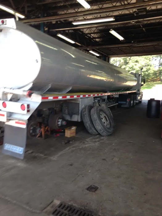 Truckaline Suspension Center 3