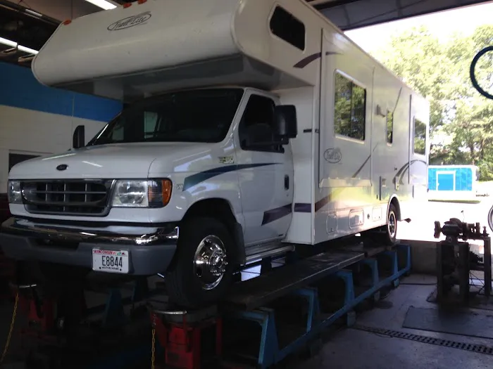 Truckaline Suspension Center 8