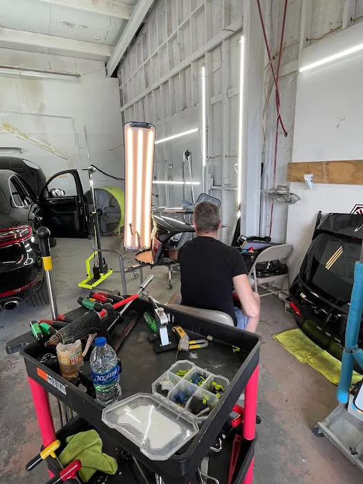 Hail Professionals Paintless Dent Repair Des Moines, Iowa | Auto Hail Repair Ankeny, IA 9