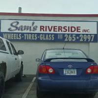 Sam's Riverside Glass & Wheel