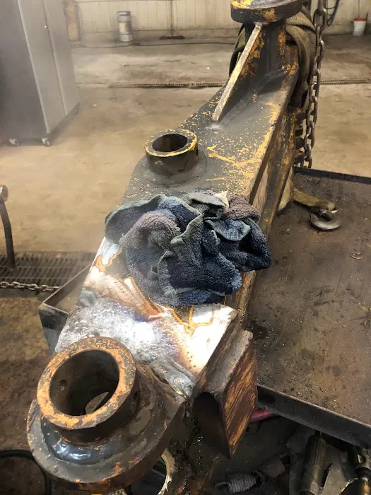 RJH Equipment and Truck Repair 6