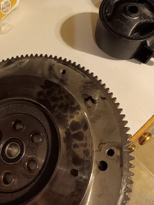 Dave's Engine Rebuilding 6