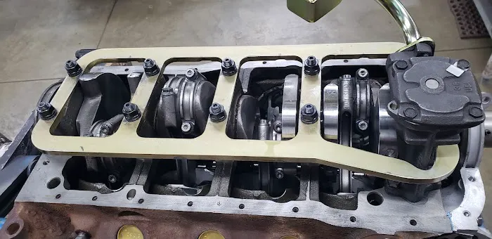 Dave's Engine Rebuilding 5