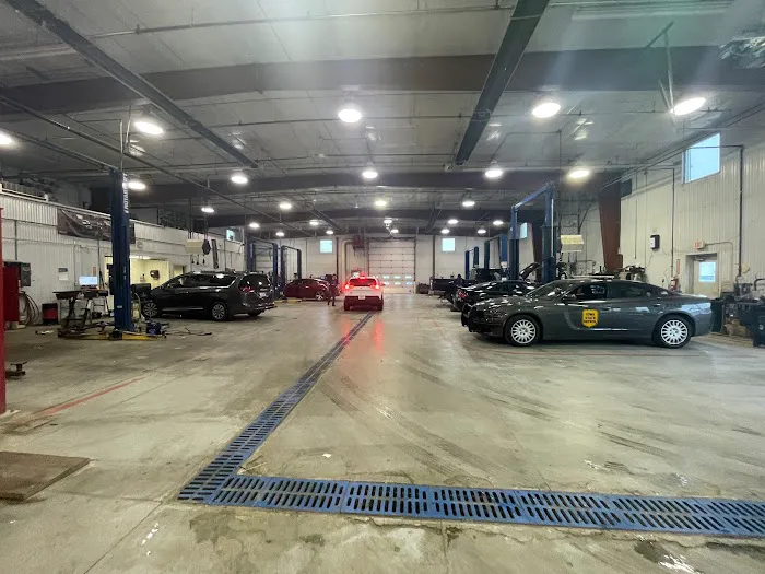 Dale Howard Service & Tire Center of Waverly 2