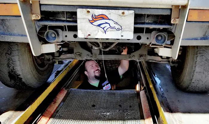 Grease Monkey 8