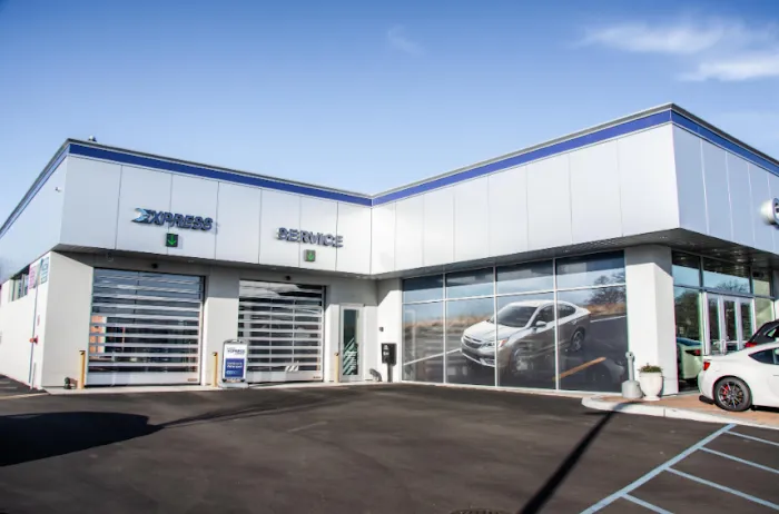 Competition Subaru of Smithtown Service Center 6
