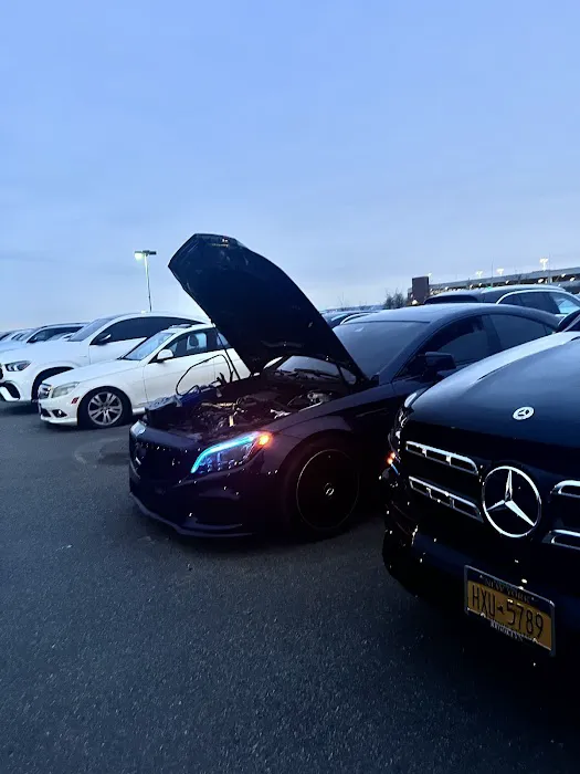 Mercedes-Benz of Brooklyn Auto Parts 3