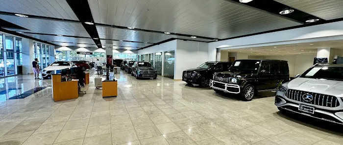 Mercedes-Benz of Brooklyn Auto Parts 1
