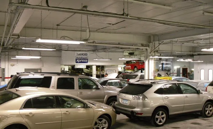 Sea Breeze Auto Body Repairs Inc 6