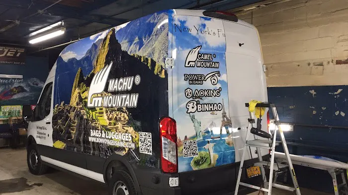 31 Auto Body & Wrap 7