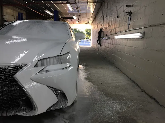31 Auto Body & Wrap 3