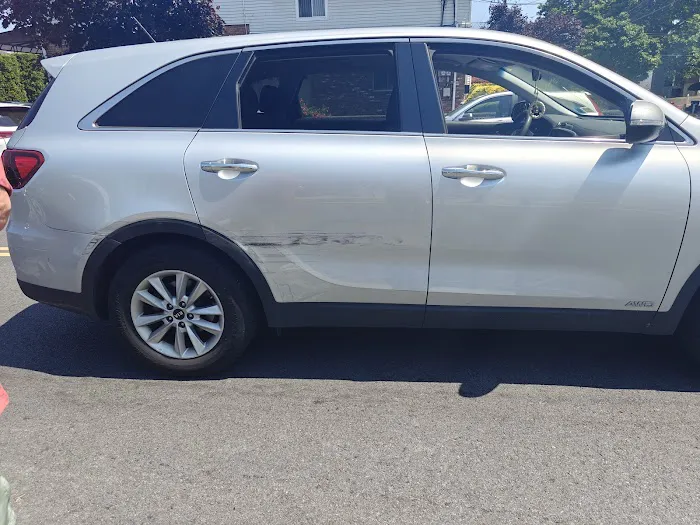 iDeal Auto Body Services of Bensonhurst 3