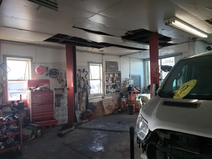 Vets Auto Repair 0