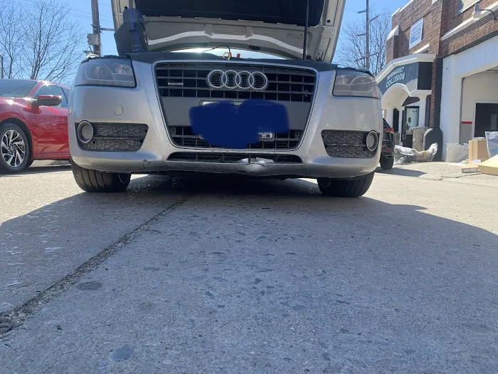 Bayport Collision Center 2