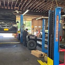 Meineke Car Care Center ico